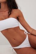 NA-KD Swimwear Vadderad bandeau-bikinitopp - White