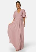 Bubbleroom Occasion Butterfly sleeve chiffon gown Dusty pink 34