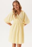 SELECTED FEMME Slfhannah 2/4 Short Wrap Broderi Dress Pastel Yellow 36