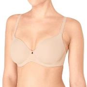 Triumph BH Body Make-Up Essentials WP Beige C 75 Dam