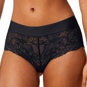 Triumph Trosor Body Make-Up Illusion Lace Shorty Svart 38 Dam