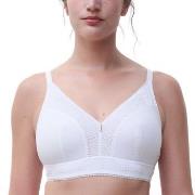 Chantelle BH EasyFeel Wirefree Support Bra Vit nylon C 75 Dam