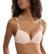 Triumph BH That Night In Vegas Wired Push-Up Bra Ljusrosa B 75 Dam
