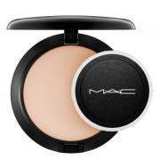 MAC Blot Powder/Pressed (olika nyanser) - Medium Dark