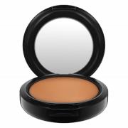 MAC Studio Fix Powder Plus Foundation (olika nyanser) - NW50