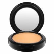 MAC Studio Fix Powder Plus Foundation (olika nyanser) - NC43