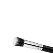 MAC 130S Short Duo Fibre Brush