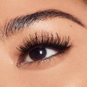 MAC False Lash - 80 Romantic Lash