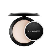 MAC Blot Powder/Pressed (olika nyanser) - Light