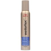 Wella Styling Wellaflex Mousse Volume & Repair Ultra Strong 200 ml