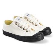 Novesta Star Master Sneakers Off white 36 (UK 3.5)