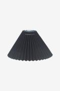 PR Home - Lampskärm Astrid Veckad 20 cm - Svart - Lampskärmar - Från H...