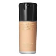 Mac Cosmetics Studio Radiance Serum-Powered Foundation NW15 30 ml