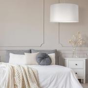 Duolla Hänglampa Dorset i textil, vit