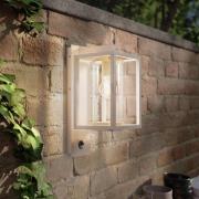Lucande utomhusvägglampa Ferda, sensor, pendel, beige, IP44