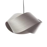 LZF LAMPS LZF pendellampa Nut, grå/nickelfärgad, längd 42 cm, trä