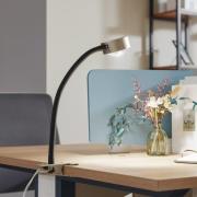 Lindby klämlampa Jyla, matt nickel, GX53, flexibel arm