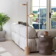 GOOD & MOJO LED-golvlampa Okinawa, 2 lampor, natur, 146 cm, trä