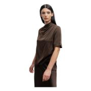 Ahlvar Gallery Silke T-shirt Mörkbrun med Asymmetriska Veck Brown, Dam
