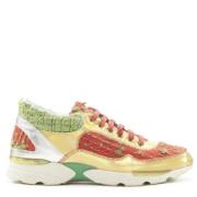 Chanel Vintage Pre-owned Tyg sneakers Yellow, Dam