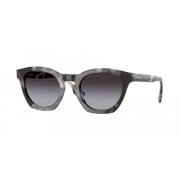 Burberry Stiliga solglasögon för modemedvetna kvinnor Gray, Dam