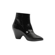 Chanel Svarta Lackläder Ankelboots Black, Dam