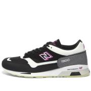 New Balance Glow-in-the-Dark Sneakers Made in England Black, Herr