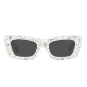 Prada Cat-Eye Solglasögon med Stil och Elegans White, Unisex