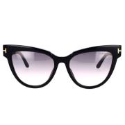 Tom Ford Cat-Eye Solglasögon FT0941/Sadine 01B Black, Unisex