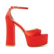 Stuart Weitzman Överdrivna Proportioner Plattform Sandal Red, Dam