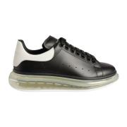 Alexander McQueen Oversized Sneakers med Perforerad Detalj Black, Herr