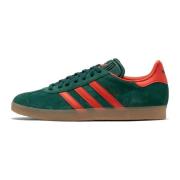 Adidas Klassiska Gazelle Sneakers, Collegiate Green Preloved Red Green...