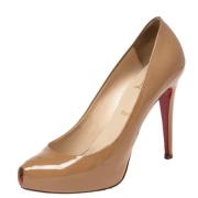 Christian Louboutin Pre-owned Pre-owned Laeder klackskor Beige, Dam