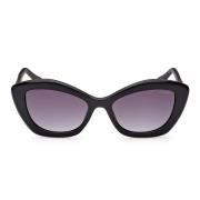 Guess Eleganta Cat-Eye Solglasögon med Rökgråa Linser Black, Dam