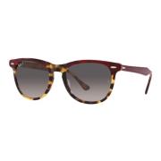 Ray-Ban Stylish Bordeaux Havana Sungles RB 2402 Red, Unisex