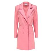 MVP wardrobe Peak Lapel Wool Mini Dress Pink, Dam