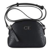 Calvin Klein Logo Print Axelväska Black, Dam