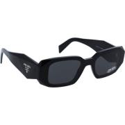 Prada Ikoniska solglasögon med enhetliga linser Black, Dam