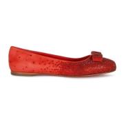 Salvatore Ferragamo Röda Ballerina Flats Kristallutsmyckningar Red, Da...