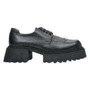 Estro Kvinnors Svarta Läderbrogues med Chunky Sole Er00113784 Black, D...