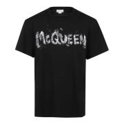 Alexander McQueen Svart Bomull T-shirt med Graffiti Detalj Black, Herr
