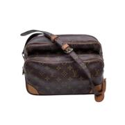 Louis Vuitton Vintage Pre-owned Canvas crossbodyvskor Brown, Dam