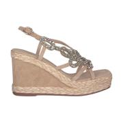 ALMA EN PENA Flätad kil sandal med dekorationer Beige, Dam