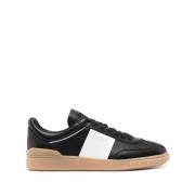 Valentino Garavani Svarta Sneakers med Logodetaljer Black, Herr