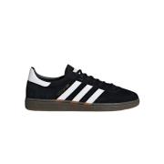 Adidas Svarta Mocka Nubuck Sneakers med Vita Ränder Multicolor, Herr