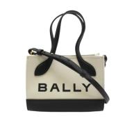 Bally Pre-owned Pre-owned Laeder axelremsvskor Beige, Dam