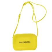 Balenciaga Vintage Pre-owned Tyg balenciaga-vskor Yellow, Dam