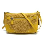 Coach Pre-owned Pre-owned Tyg axelremsvskor Yellow, Dam