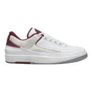 Nike Begränsad upplaga Retro Low Cherrywood Sneaker White, Herr