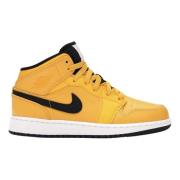 Nike University Gold Black Limited Edition Sneakers Yellow, Dam